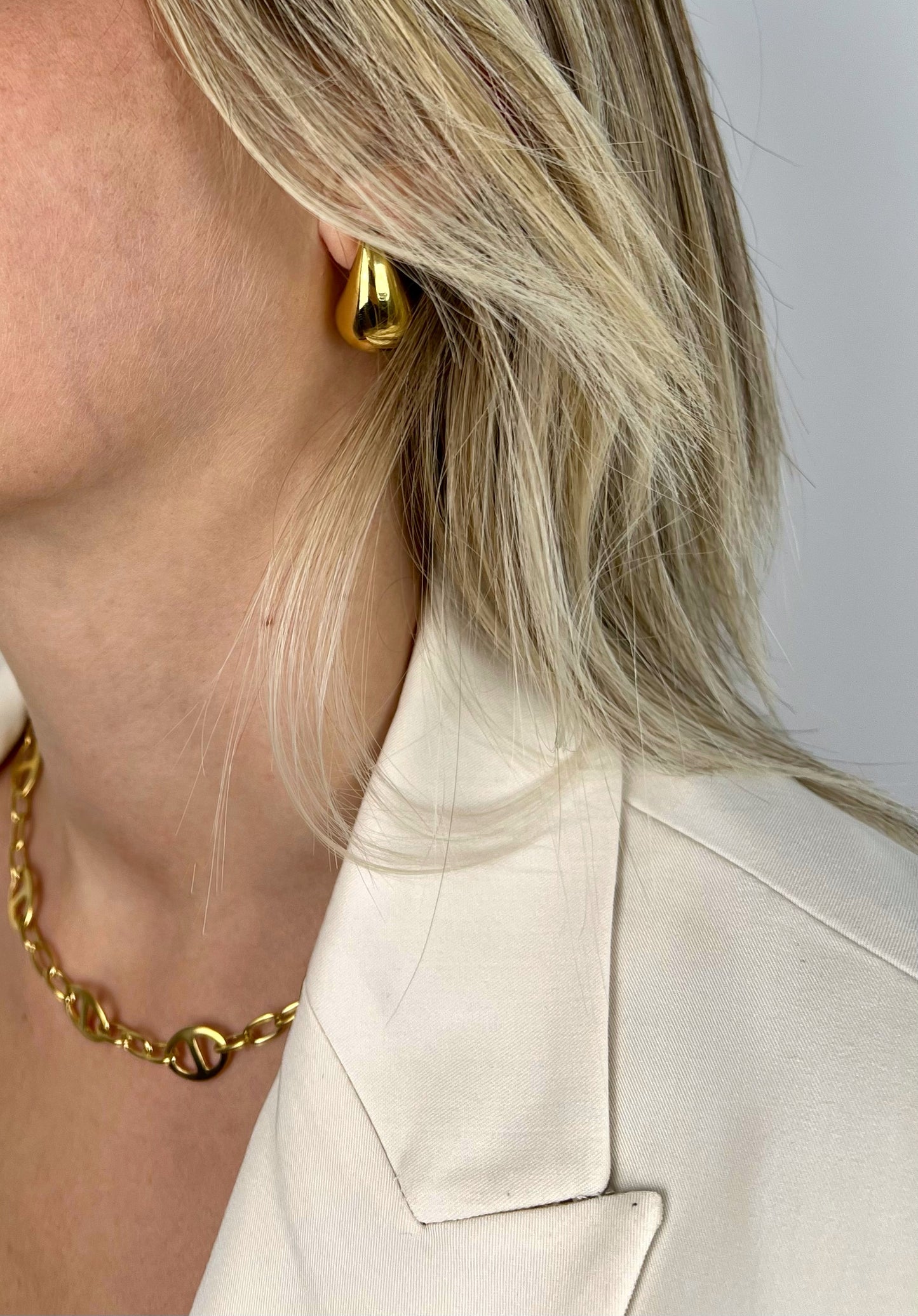 Boucles d’oreilles dorées • Goutte