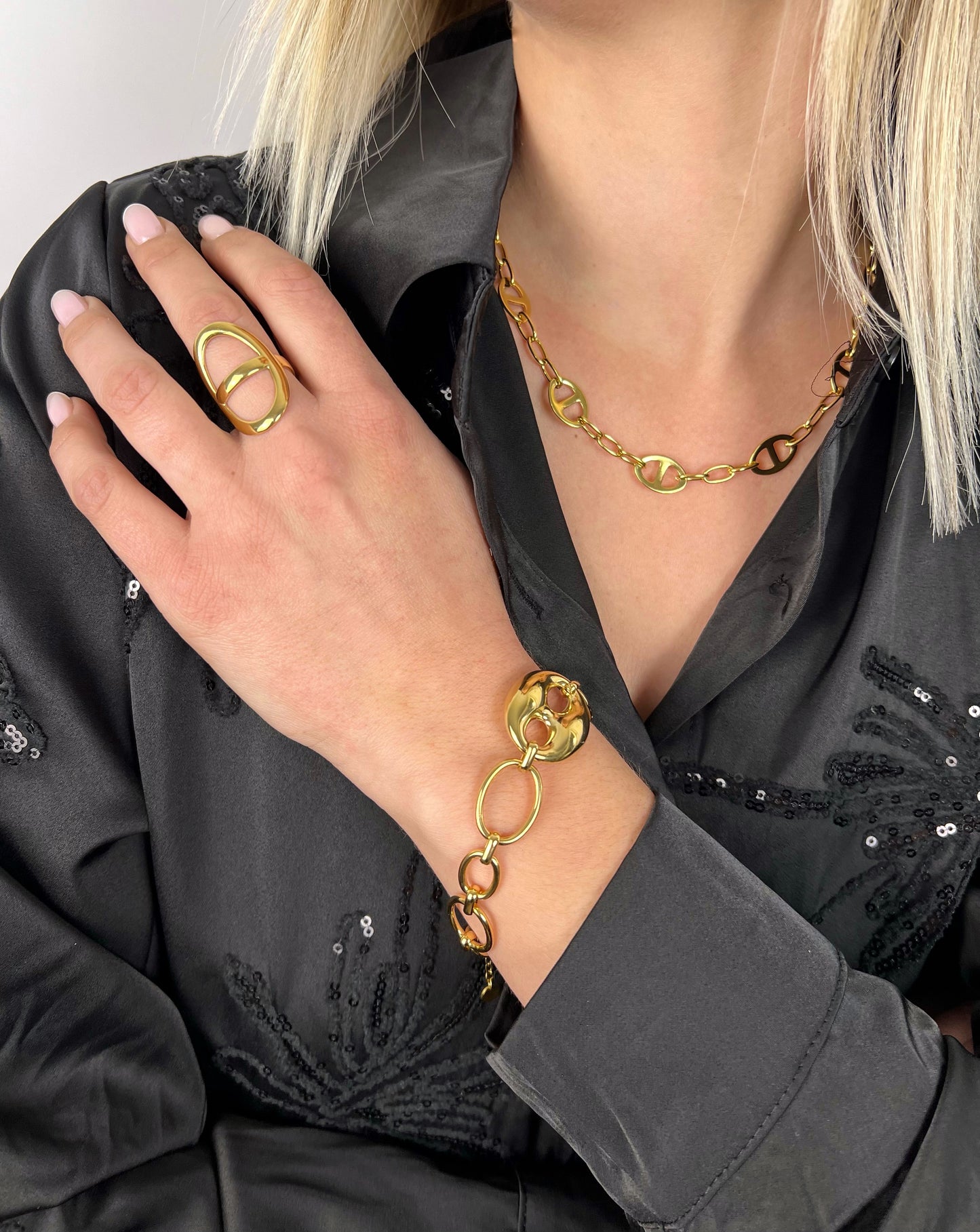 Collier doré • Maille marine