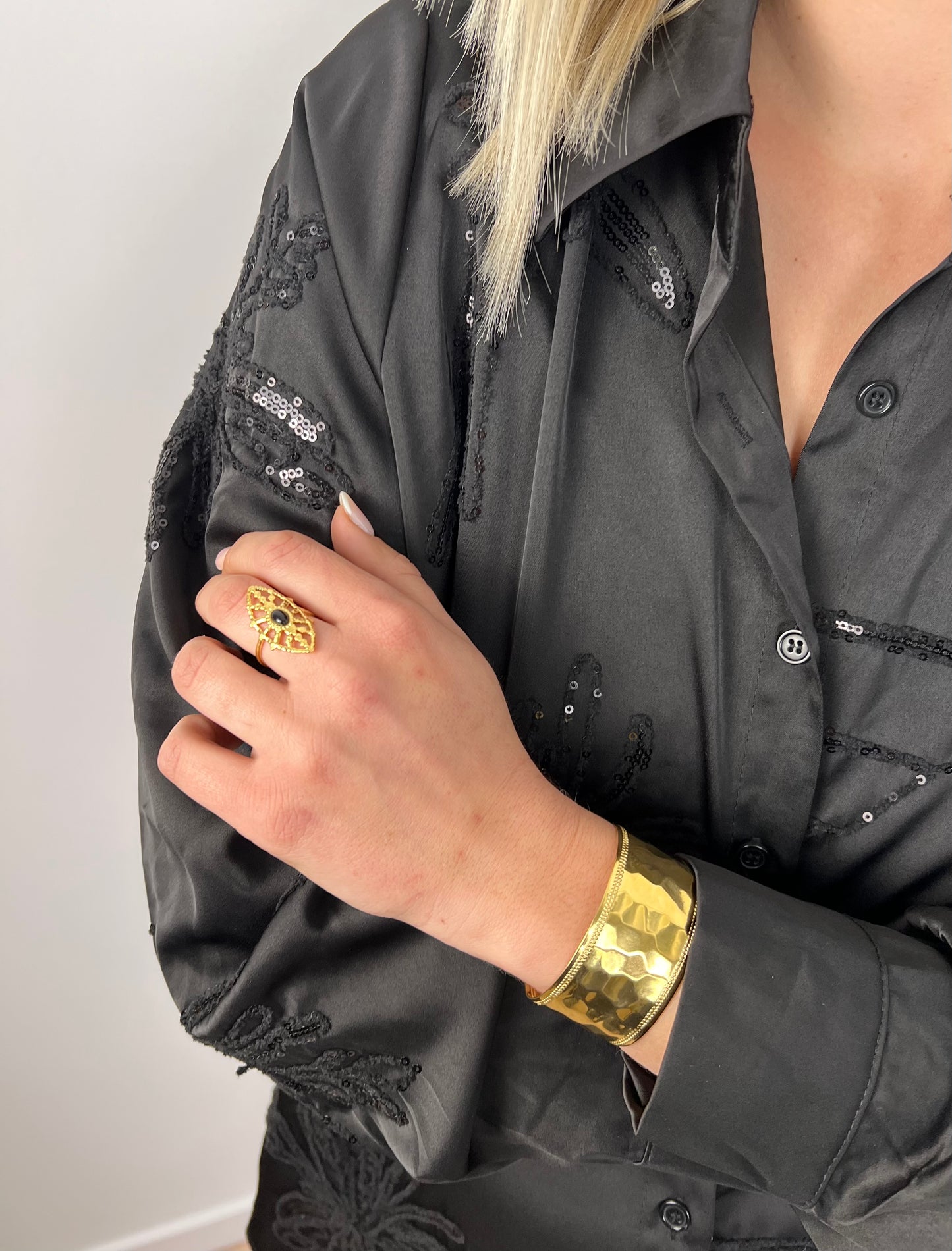 Bague dorée • Ethnique